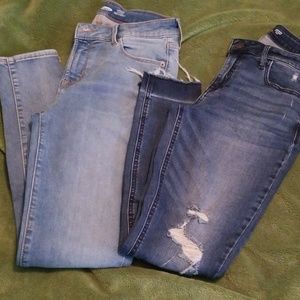 2 pairs of Rockstar super skinny jeans